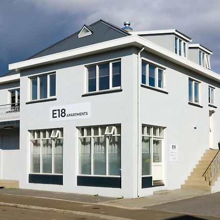 E18 Apartments 아퀴레이리 외부 사진
