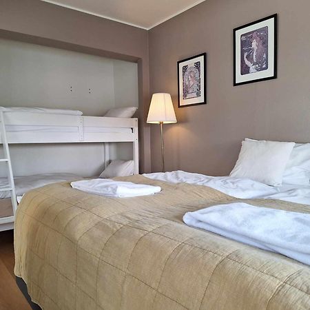 E18 Apartments 아퀴레이리 외부 사진