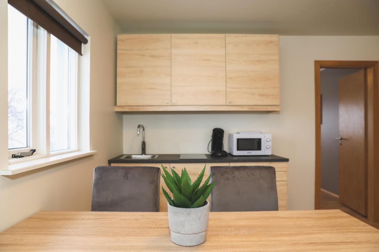 E18 Apartments 아퀴레이리 외부 사진