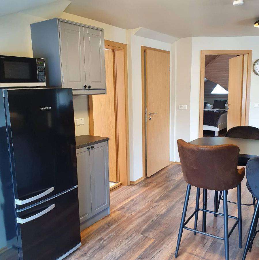 E18 Apartments 아퀴레이리 외부 사진