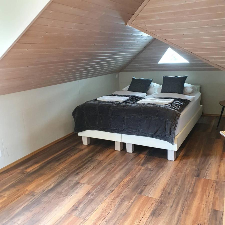 E18 Apartments 아퀴레이리 외부 사진