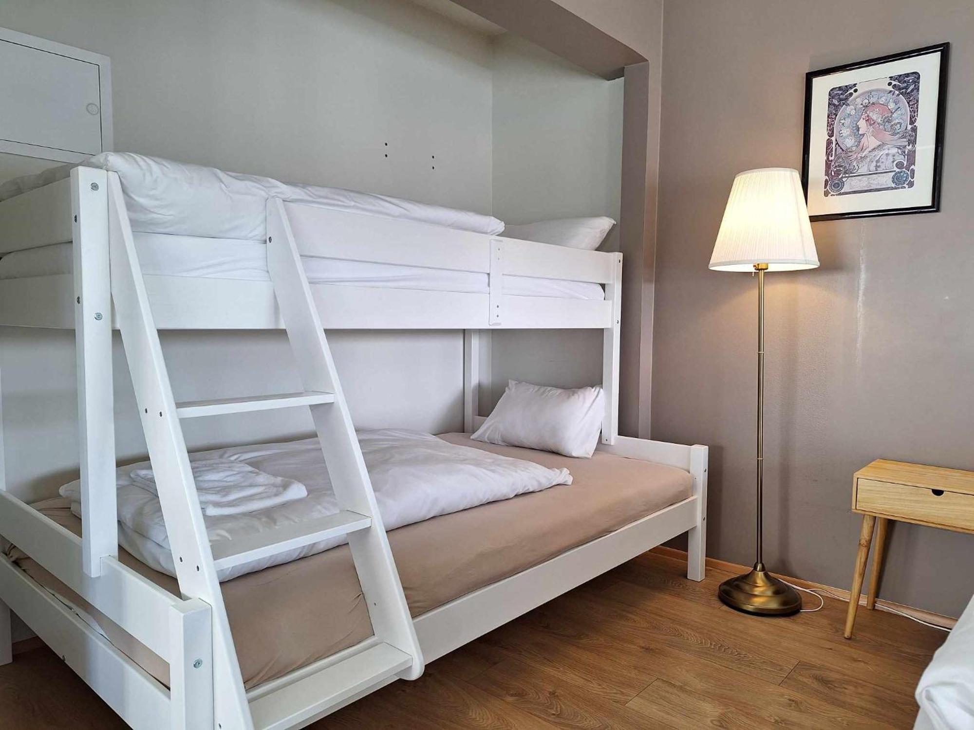 E18 Apartments 아퀴레이리 외부 사진