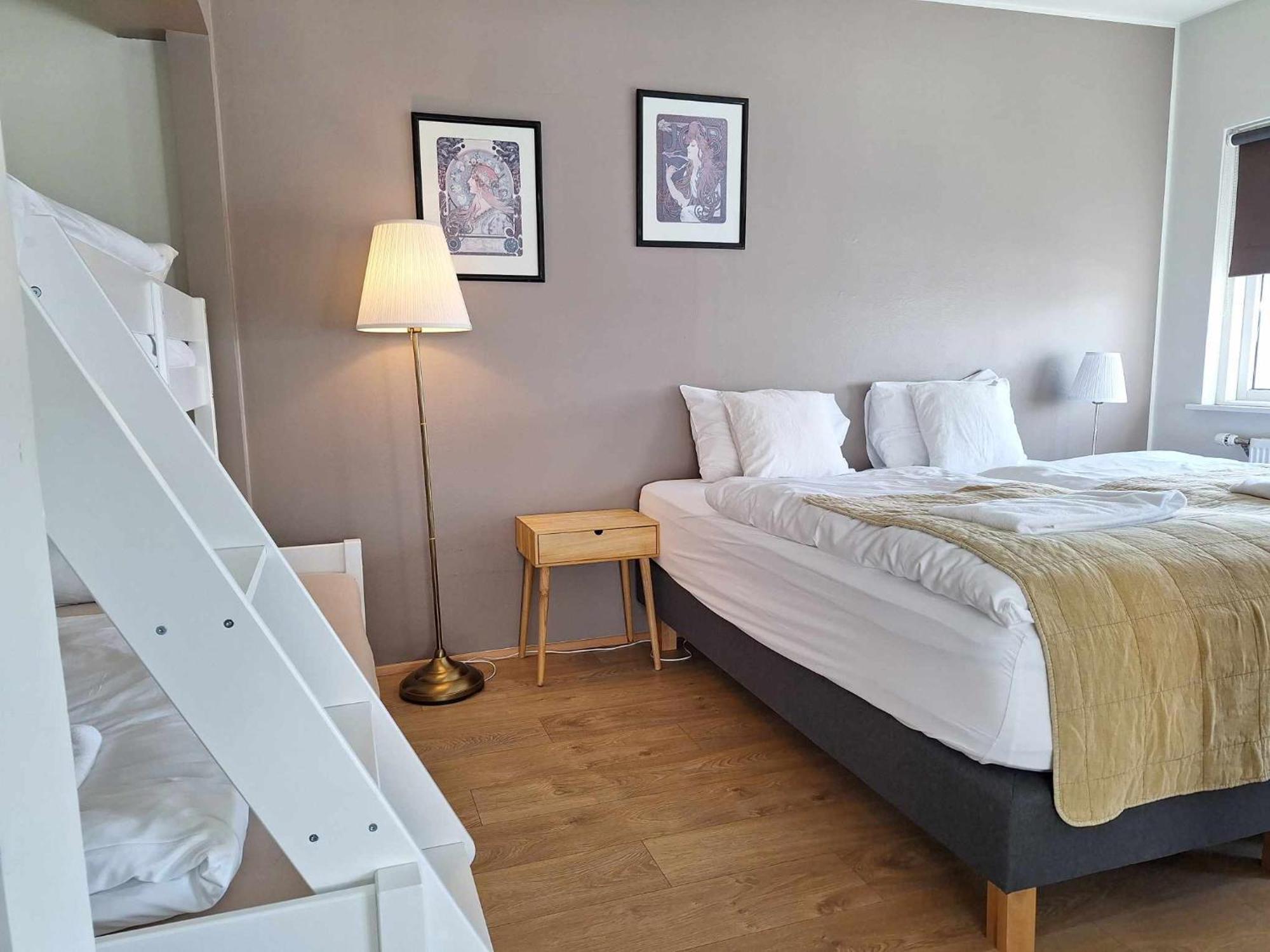 E18 Apartments 아퀴레이리 외부 사진
